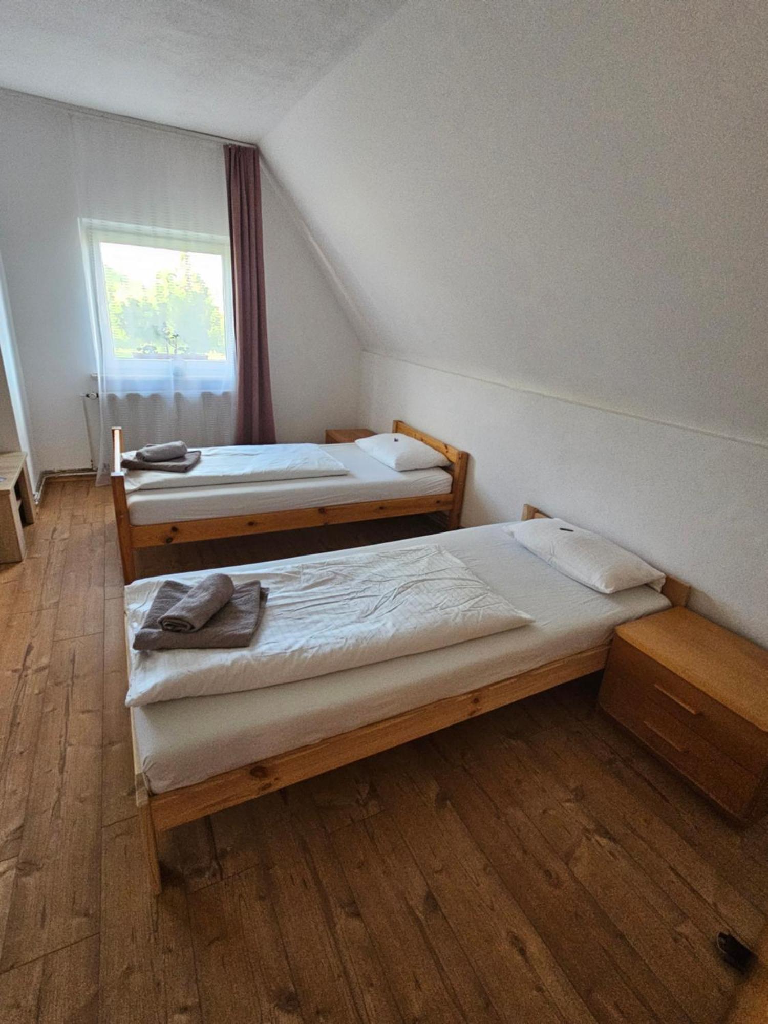 Ferienwohnung Peter Rudolstadt Buitenkant foto