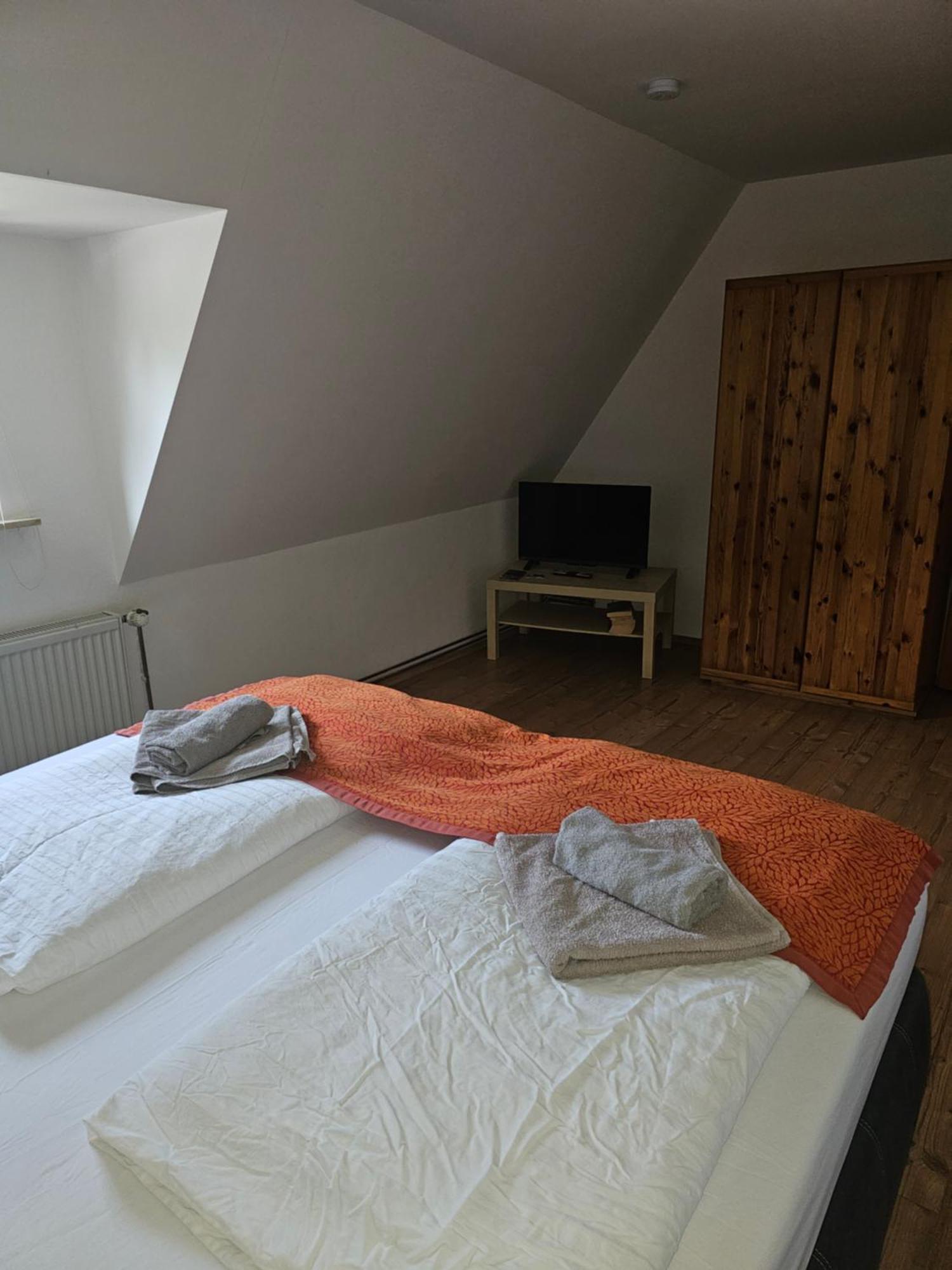 Ferienwohnung Peter Rudolstadt Buitenkant foto